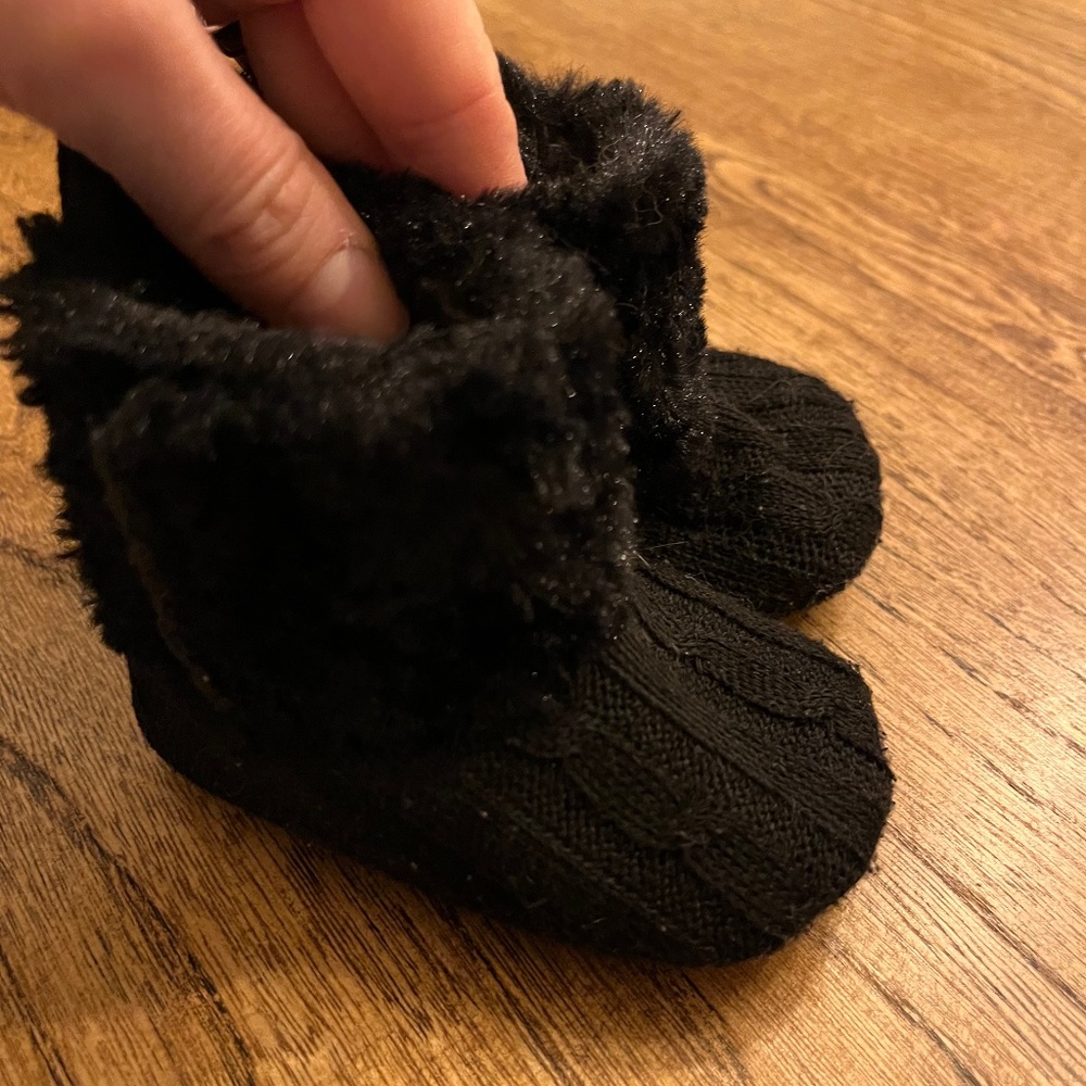 Baby Winter Boots Size 6 Months Black Faux Fur Booties Infant